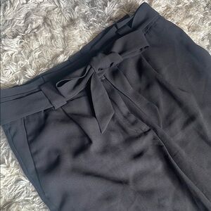 EXPRESS Chic Black High-Rise Tie-Waist 👖